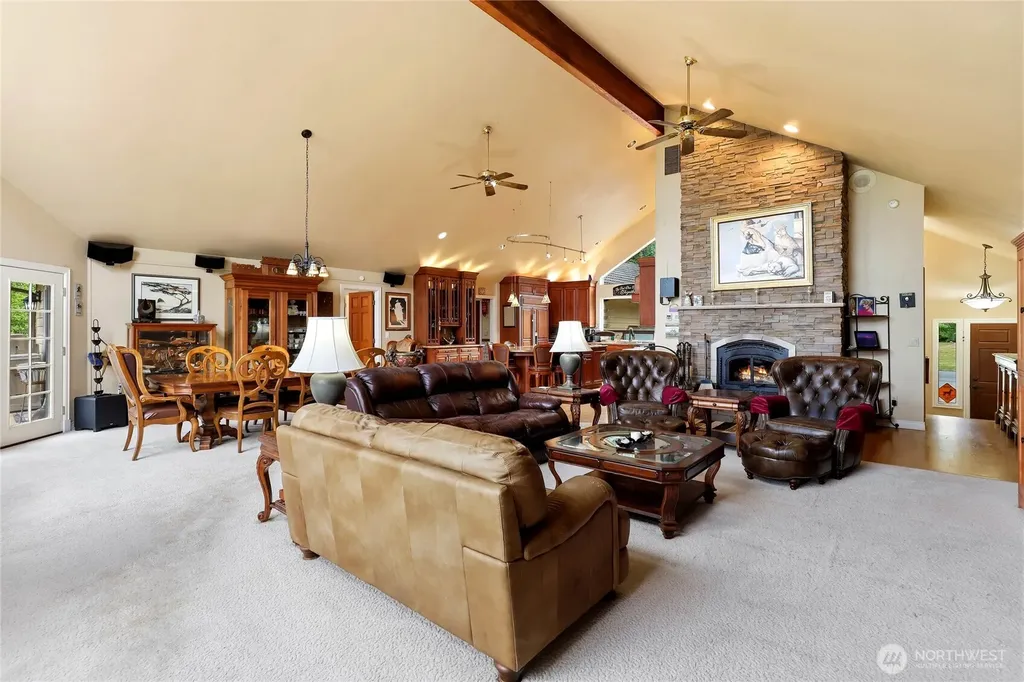 3188 Hinkley Road SE Port Orchard WA 98366