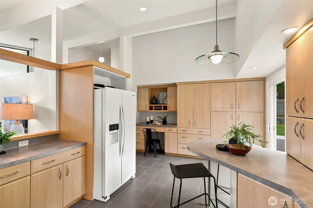8502 41st Street W University Place WA 98466