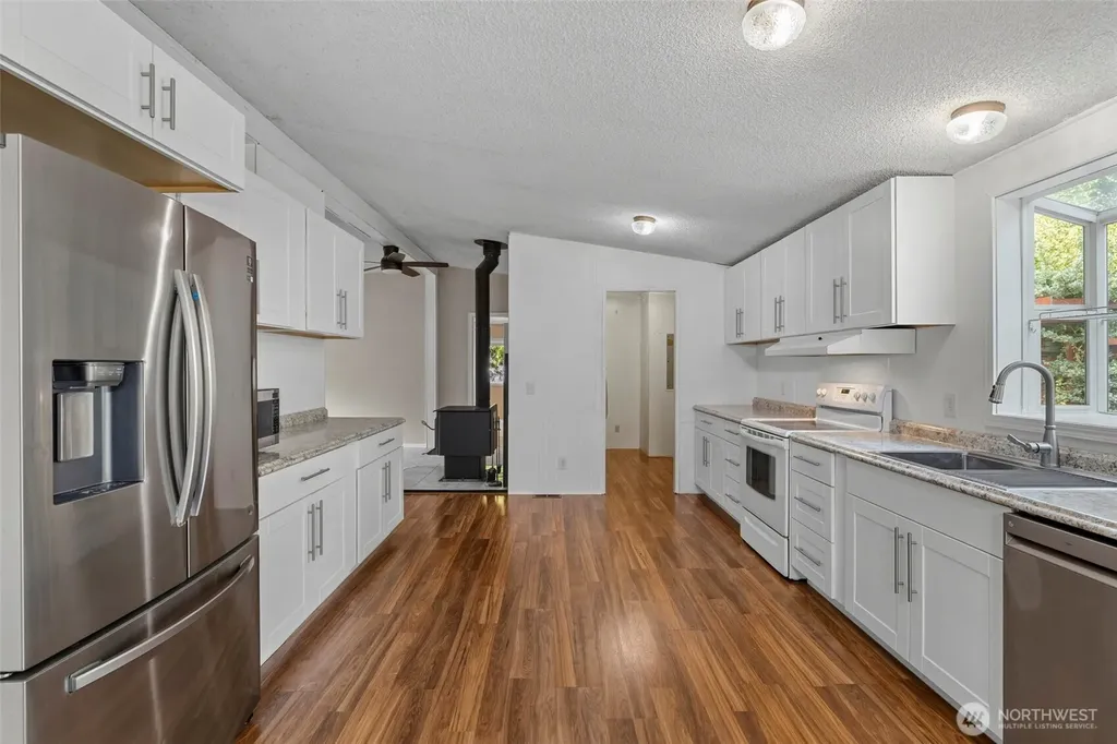 8014 181st Place NW Stanwood WA 98292