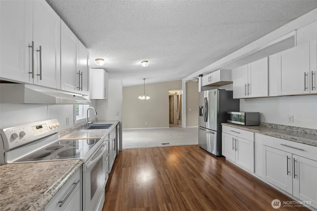 8014 181st Place NW Stanwood WA 98292