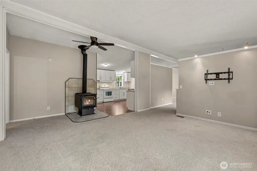 8014 181st Place NW Stanwood WA 98292