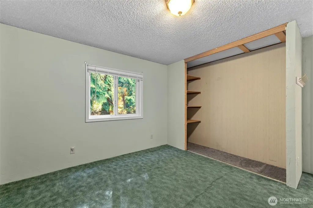 8014 181st Place NW Stanwood WA 98292