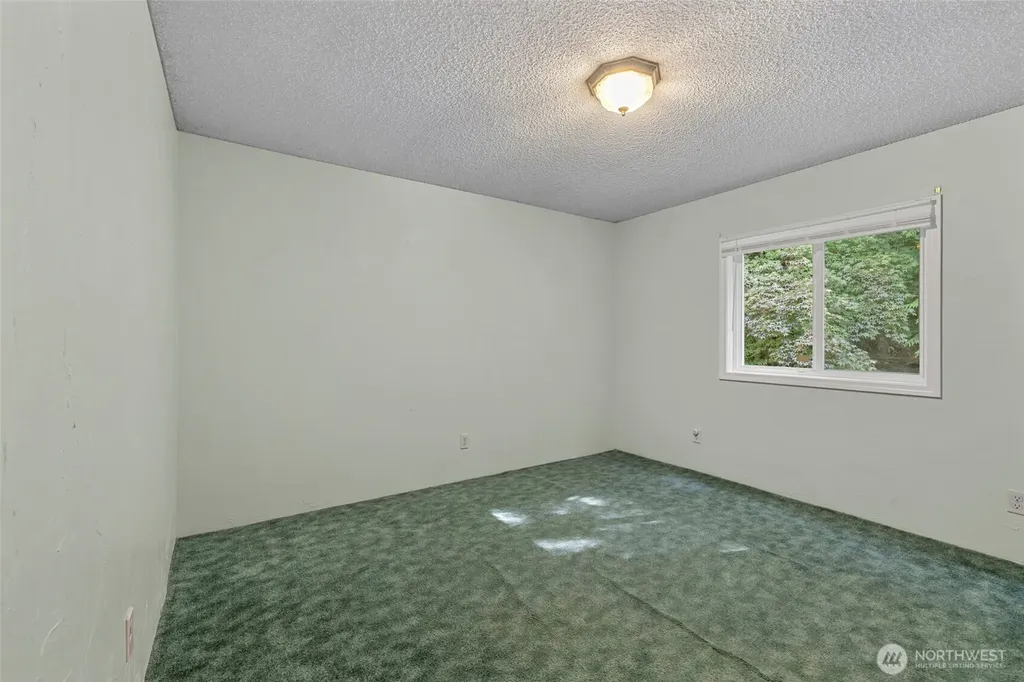 8014 181st Place NW Stanwood WA 98292