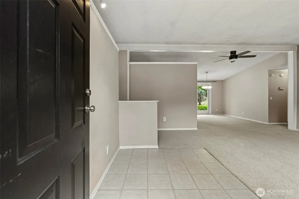 8014 181st Place NW Stanwood WA 98292