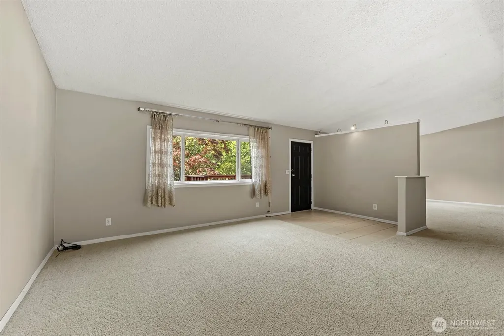 8014 181st Place NW Stanwood WA 98292