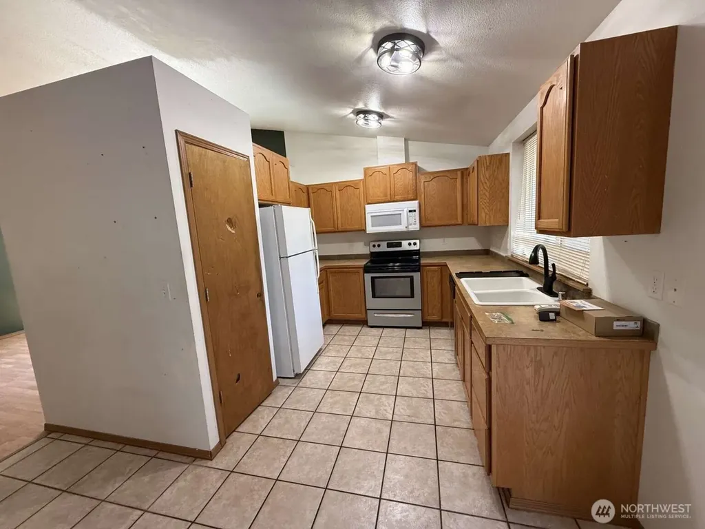 17825 Clear Lake Boulevard SE Yelm WA 98597