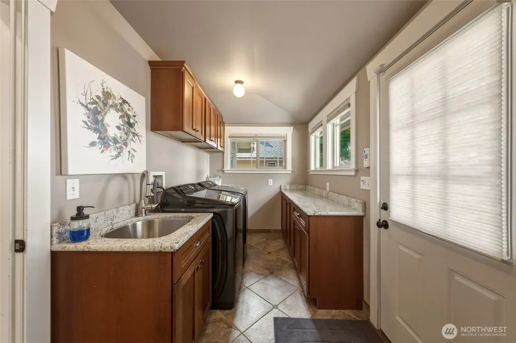 616 S 2nd Avenue Walla Walla WA 99362