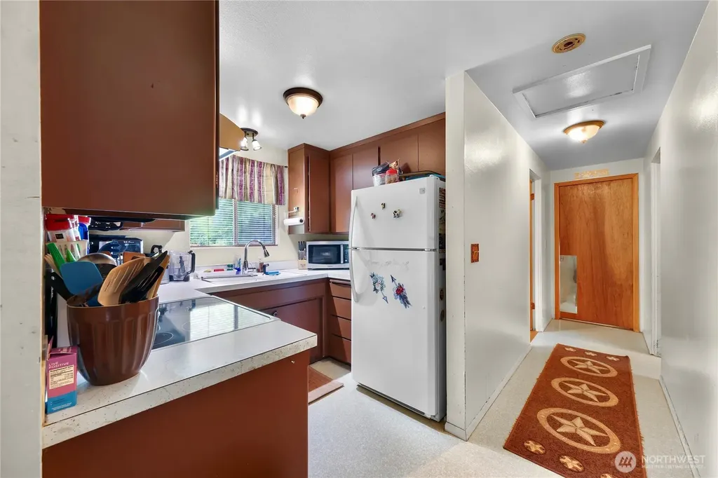 4036 Wynn Road Bellingham WA 98225