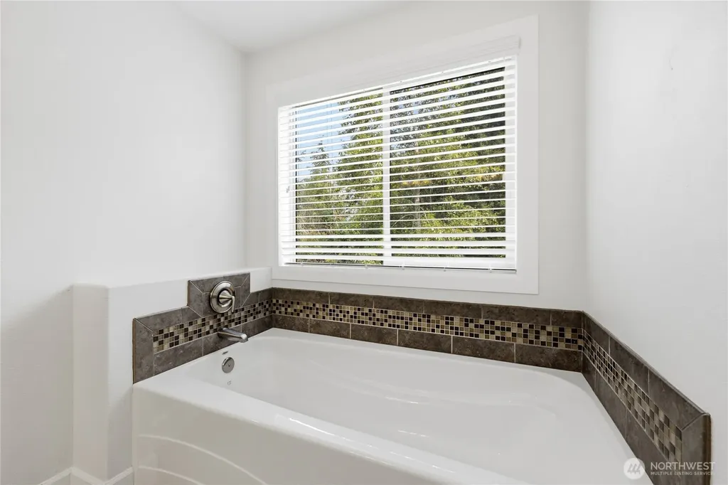 19221 134th Street E Bonney Lake WA 98391