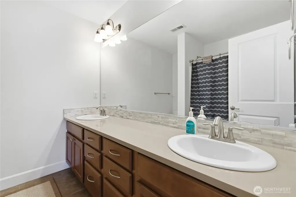 19221 134th Street E Bonney Lake WA 98391
