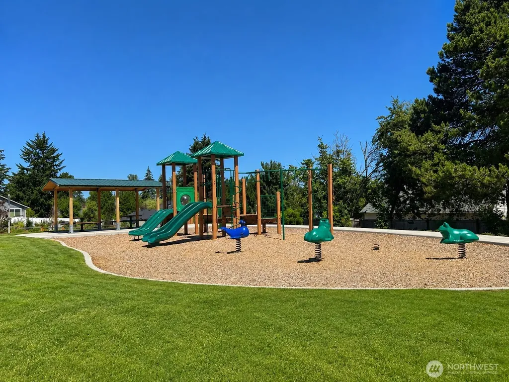 5212 E M Street Tacoma WA 98404