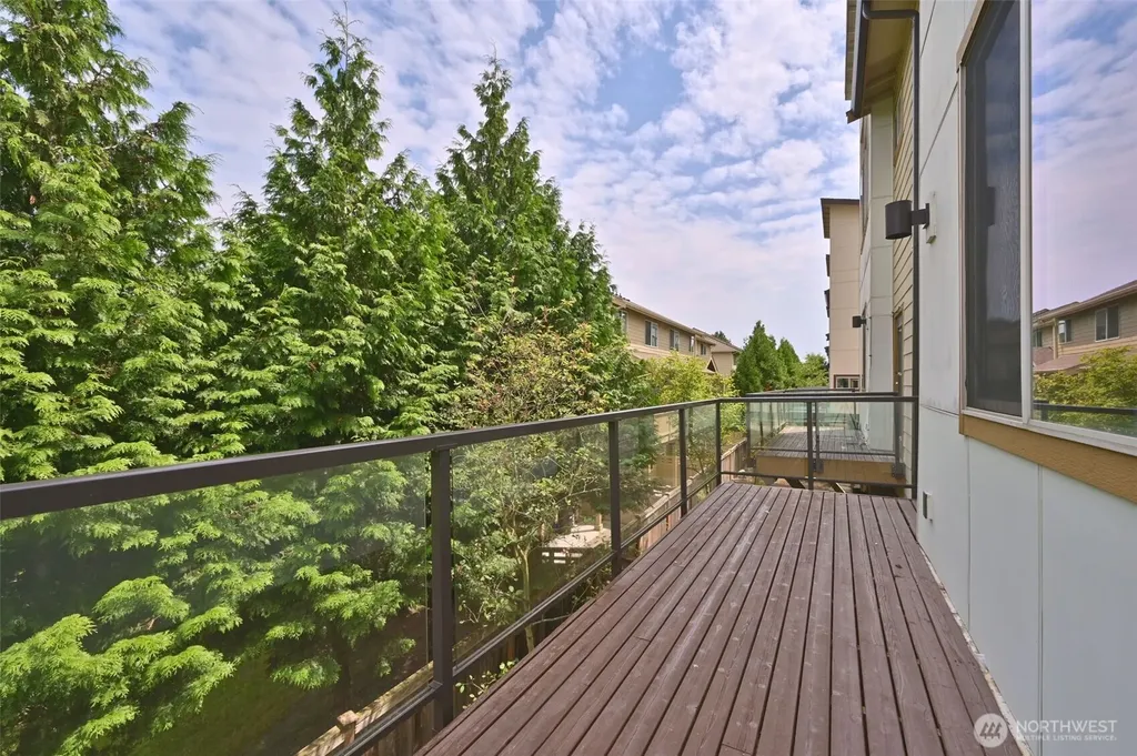 348 Chelan Avenue NE Renton WA 98059