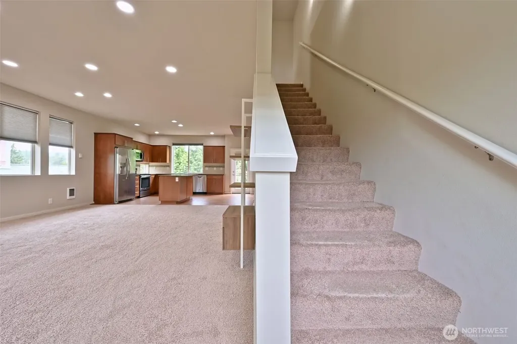 348 Chelan Avenue NE Renton WA 98059