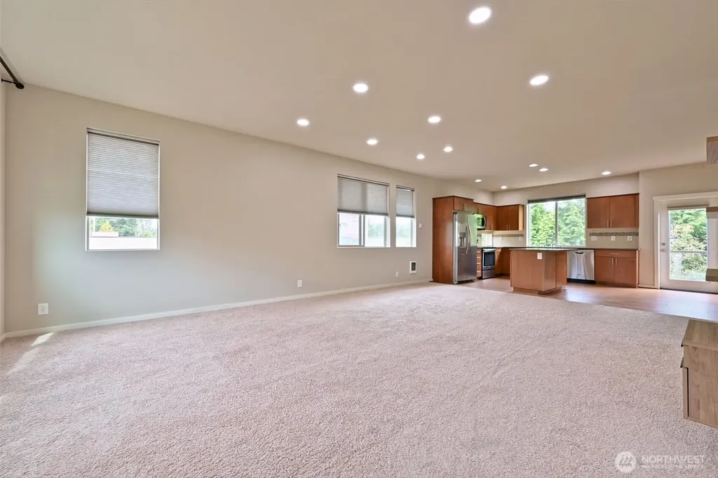 348 Chelan Avenue NE Renton WA 98059