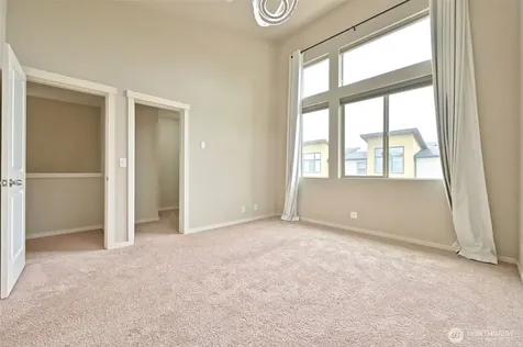 348 Chelan Avenue NE Renton WA 98059