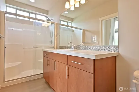 348 Chelan Avenue NE Renton WA 98059