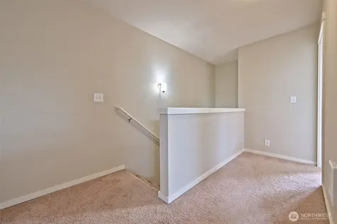 348 Chelan Avenue NE Renton WA 98059