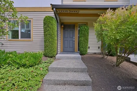348 Chelan Avenue NE Renton WA 98059
