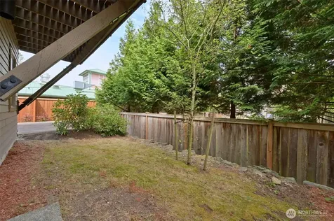 348 Chelan Avenue NE Renton WA 98059