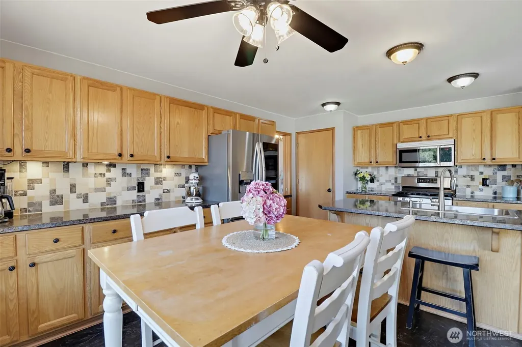 3045 Carbon Ridge Street Enumclaw WA 98022