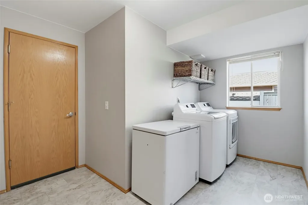 3045 Carbon Ridge Street Enumclaw WA 98022