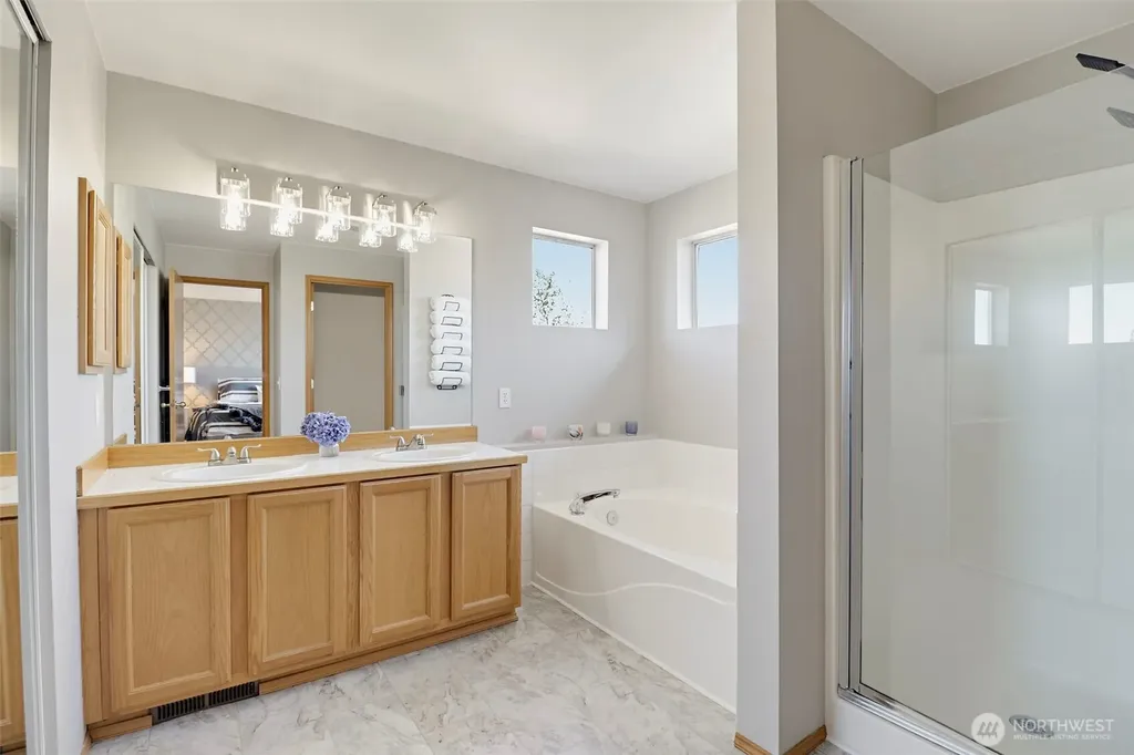 3045 Carbon Ridge Street Enumclaw WA 98022