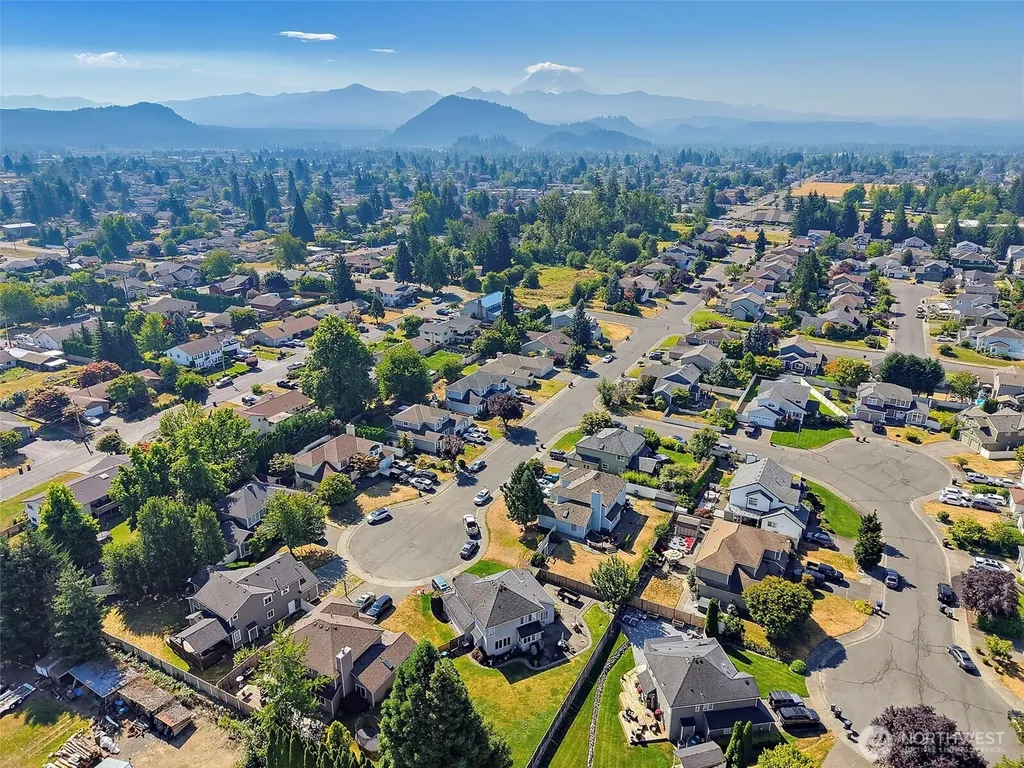 3045 Carbon Ridge Street Enumclaw WA 98022