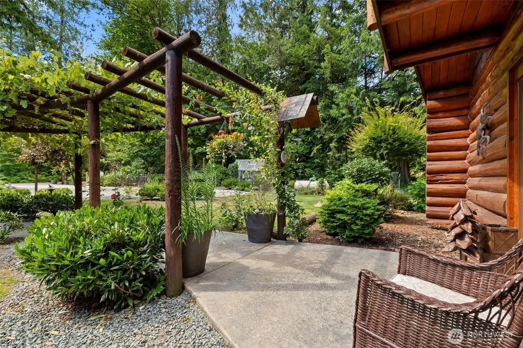 7315 Hideaway Lane Concrete WA 98237
