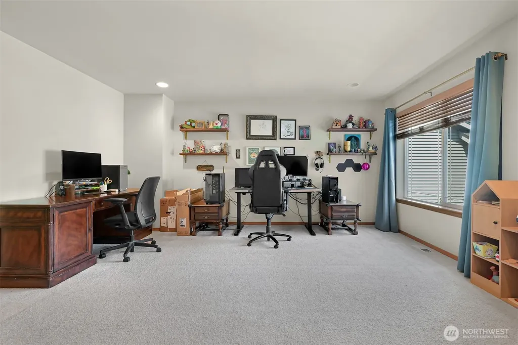 4663 Glacier Street Mount Vernon WA 98273