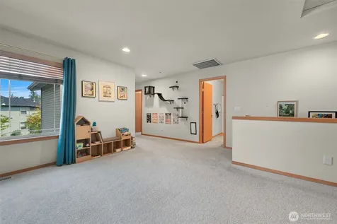 4663 Glacier Street Mount Vernon WA 98273