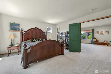 4663 Glacier Street Mount Vernon WA 98273