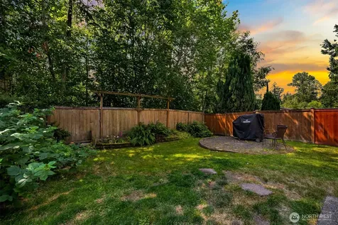 4663 Glacier Street Mount Vernon WA 98273