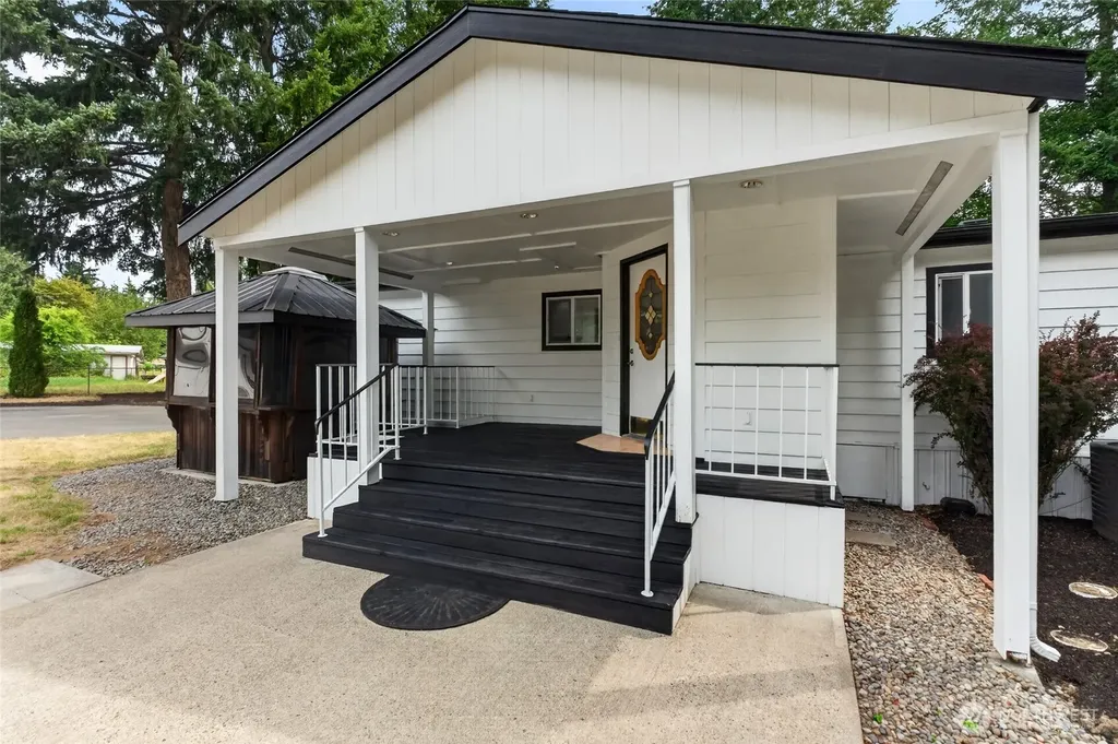 15917 Agate Street SE Yelm WA 98597