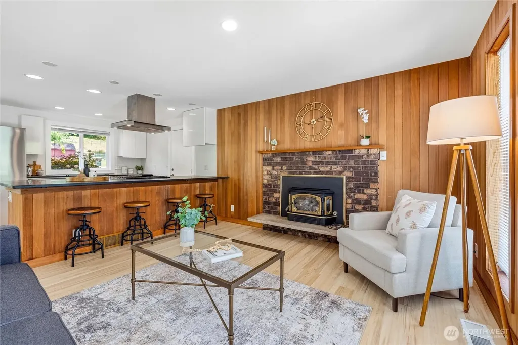 1101 Raymond Street Bellingham WA 98229