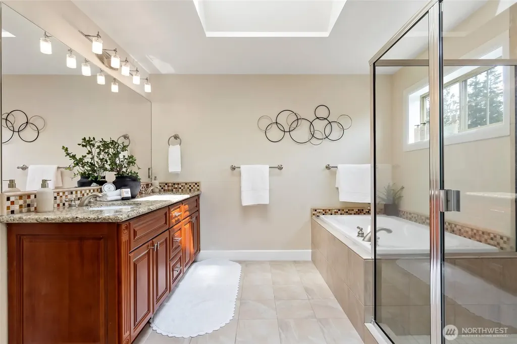 9541 Slater Avenue NE Kirkland WA 98033