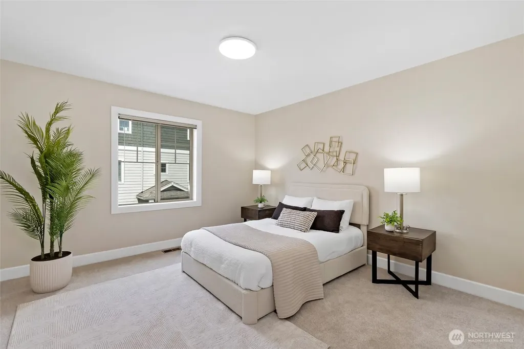 9541 Slater Avenue NE Kirkland WA 98033