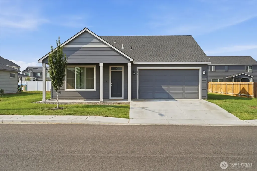 403 Emerald Avenue Grandview WA 98930