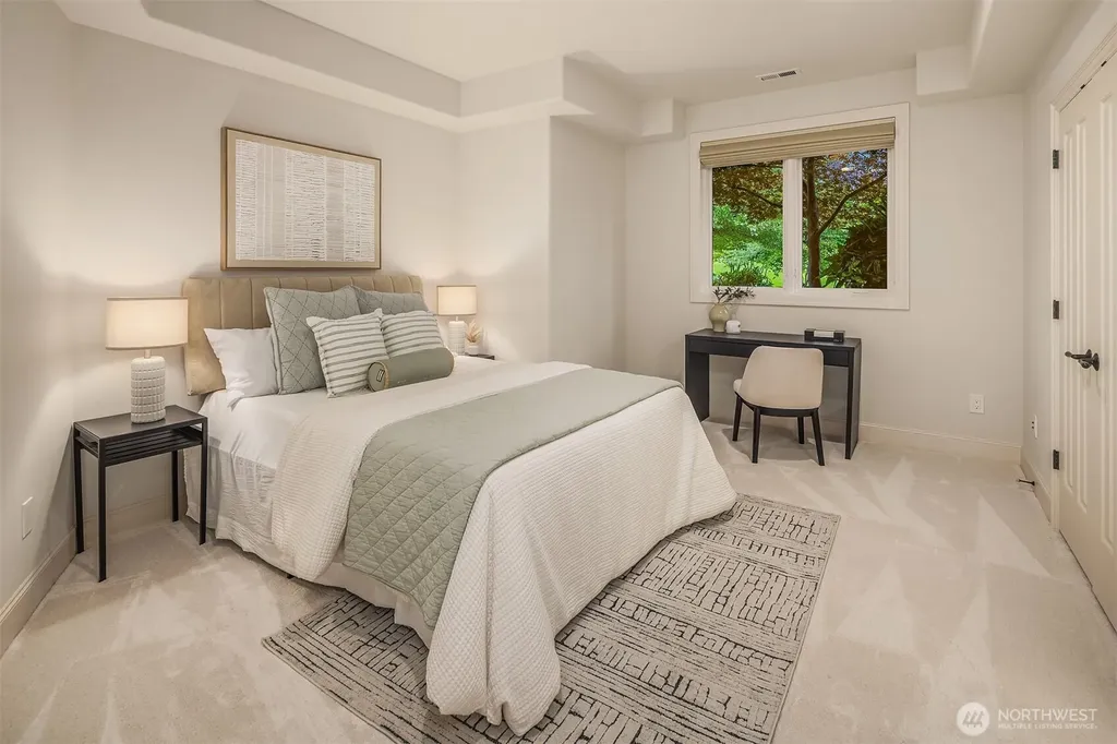 3052 NE Harrison Street Issaquah WA 98029