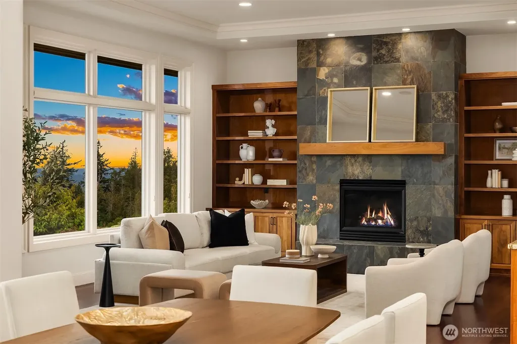 3052 NE Harrison Street Issaquah WA 98029