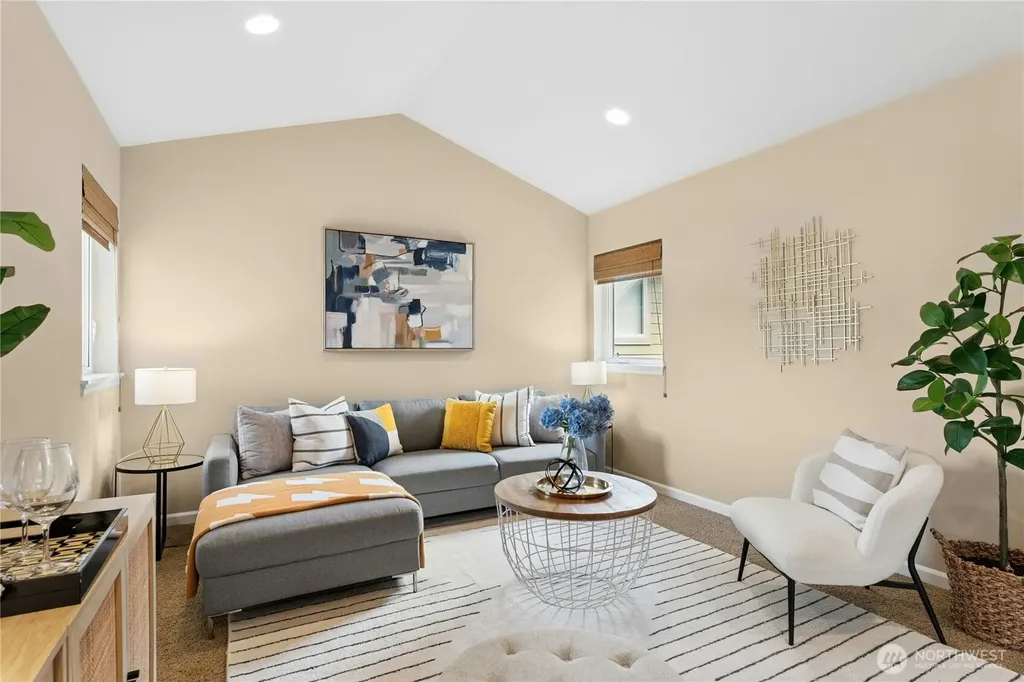 3127 NE Magnolia Street Issaquah WA 98029