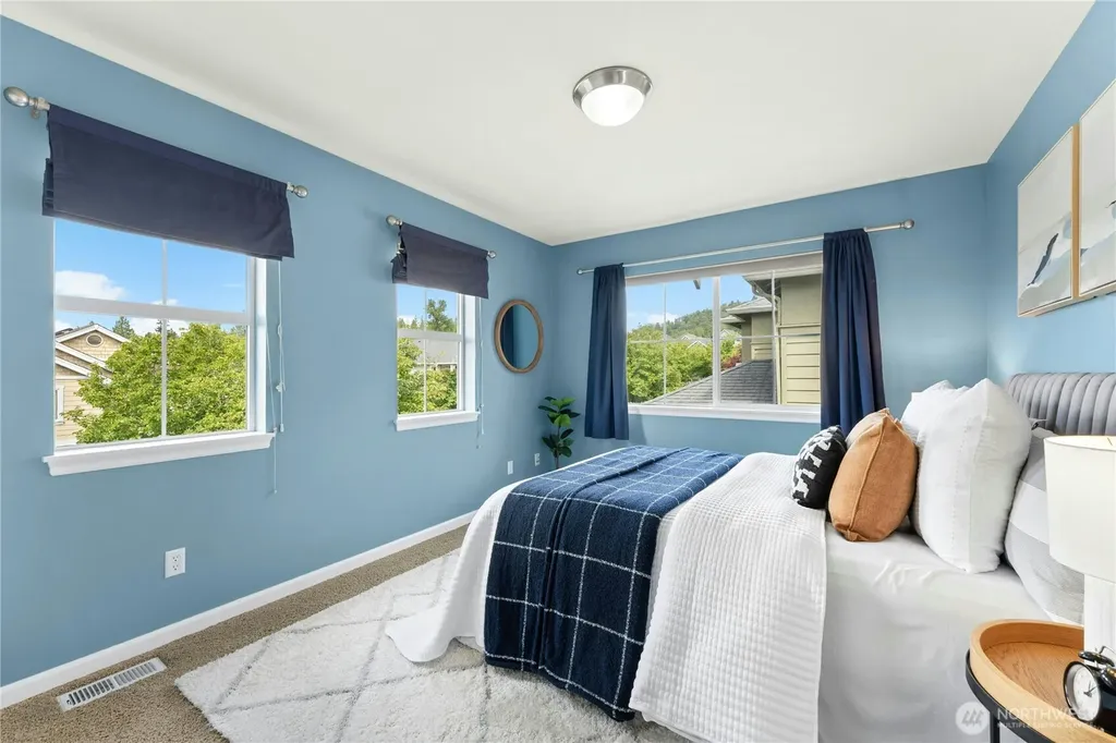 3127 NE Magnolia Street Issaquah WA 98029