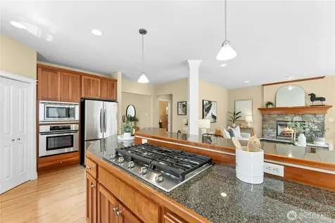 3127 NE Magnolia Street Issaquah WA 98029