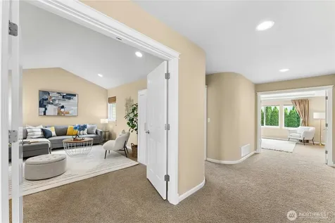 3127 NE Magnolia Street Issaquah WA 98029