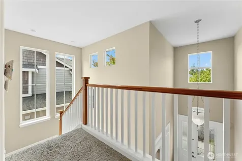 3127 NE Magnolia Street Issaquah WA 98029