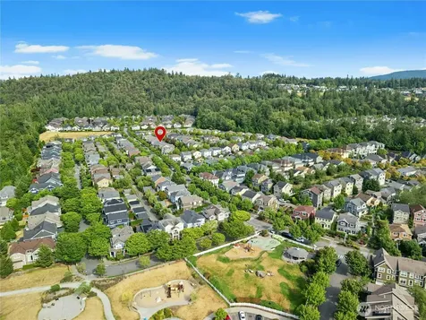 3127 NE Magnolia Street Issaquah WA 98029