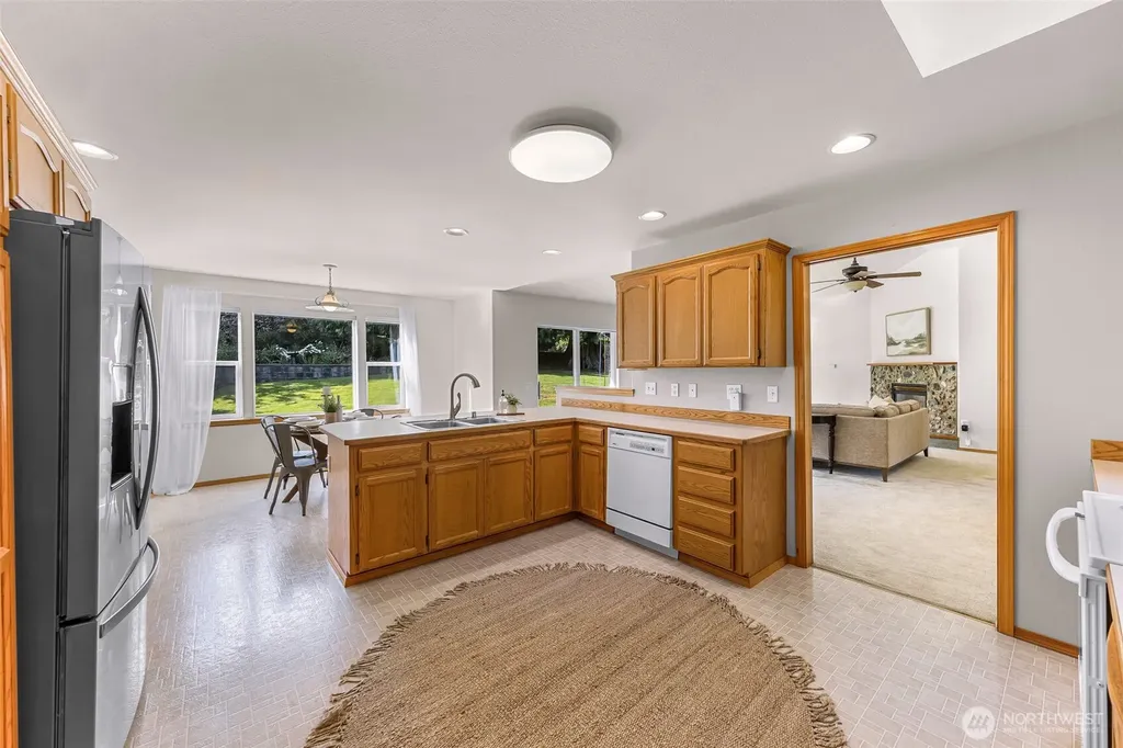 4705 Desmond Street Bellingham WA 98229
