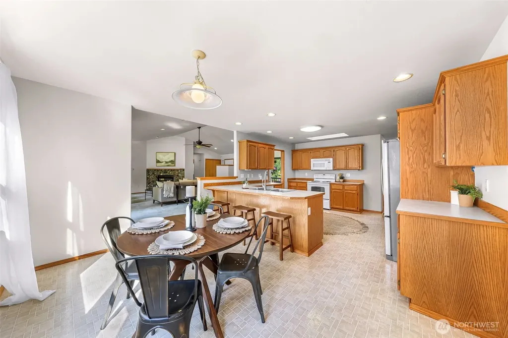 4705 Desmond Street Bellingham WA 98229