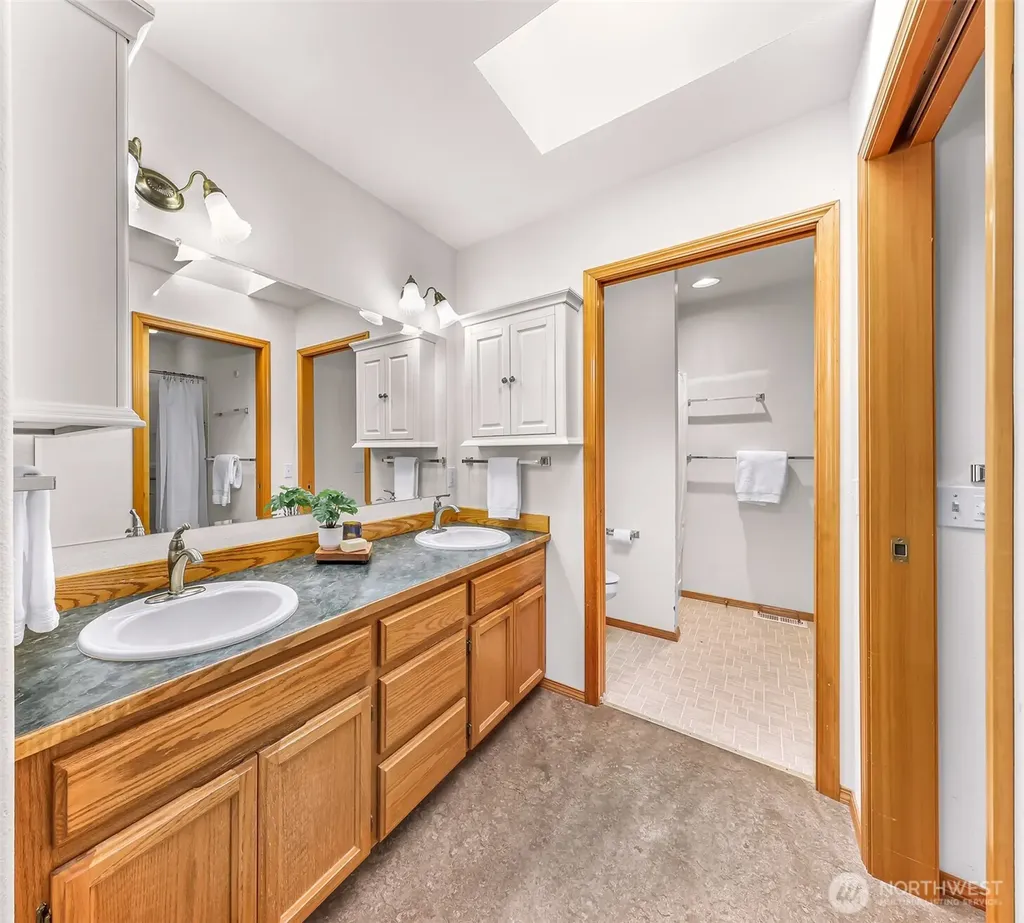 4705 Desmond Street Bellingham WA 98229