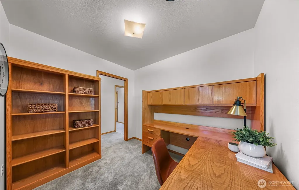 4705 Desmond Street Bellingham WA 98229