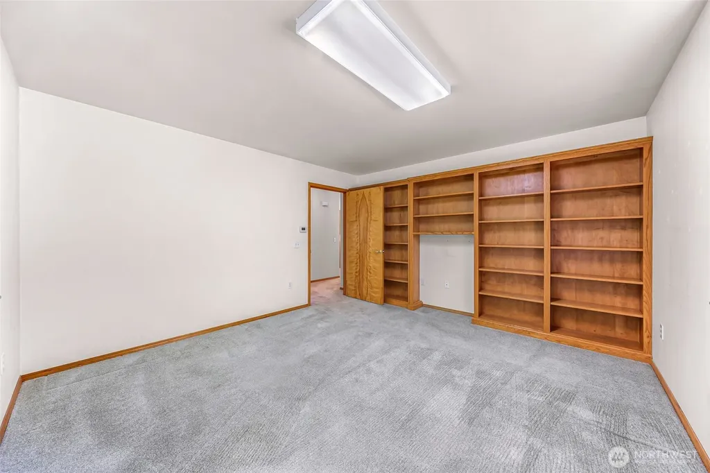 4705 Desmond Street Bellingham WA 98229